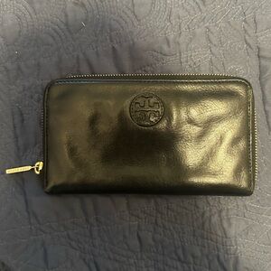 Tory Burch Black Zip Around Wallet Card Holder